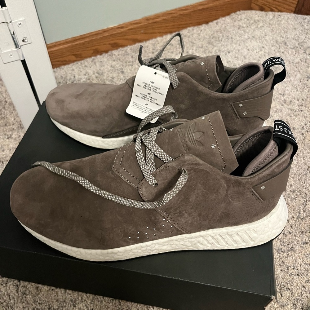COPY - Adidas Mens suede shoes size 12 brand new (NMD_C2)
